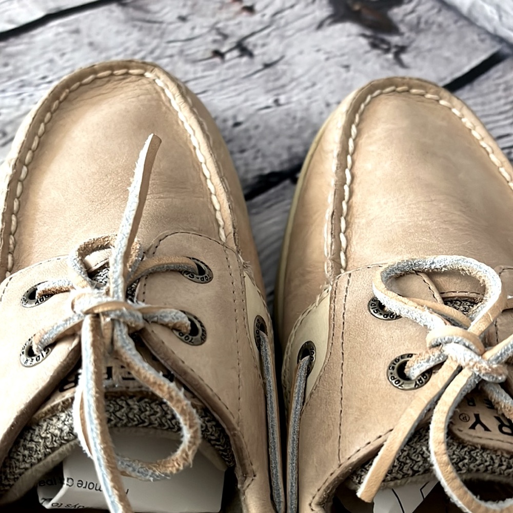 SPERRY Like New Women's 10W Angelfish Boat Shoe top Side - Picture 10 of 12